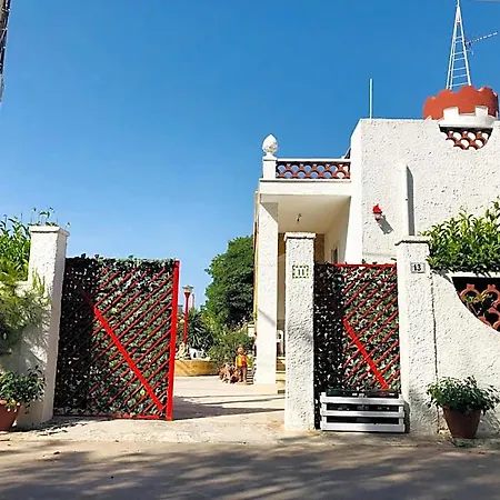Salento 4* ليتشي